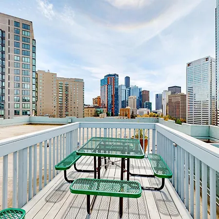 Seattle Vista Apartment Exterior photo
